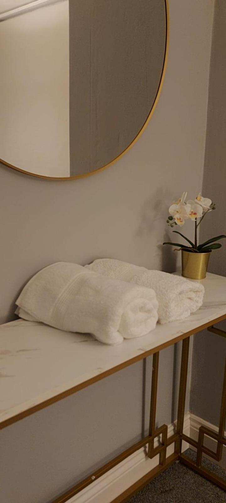Beautiful Bright Three Bedroom House In Brighton And Hove With Free Parking Buitenkant foto